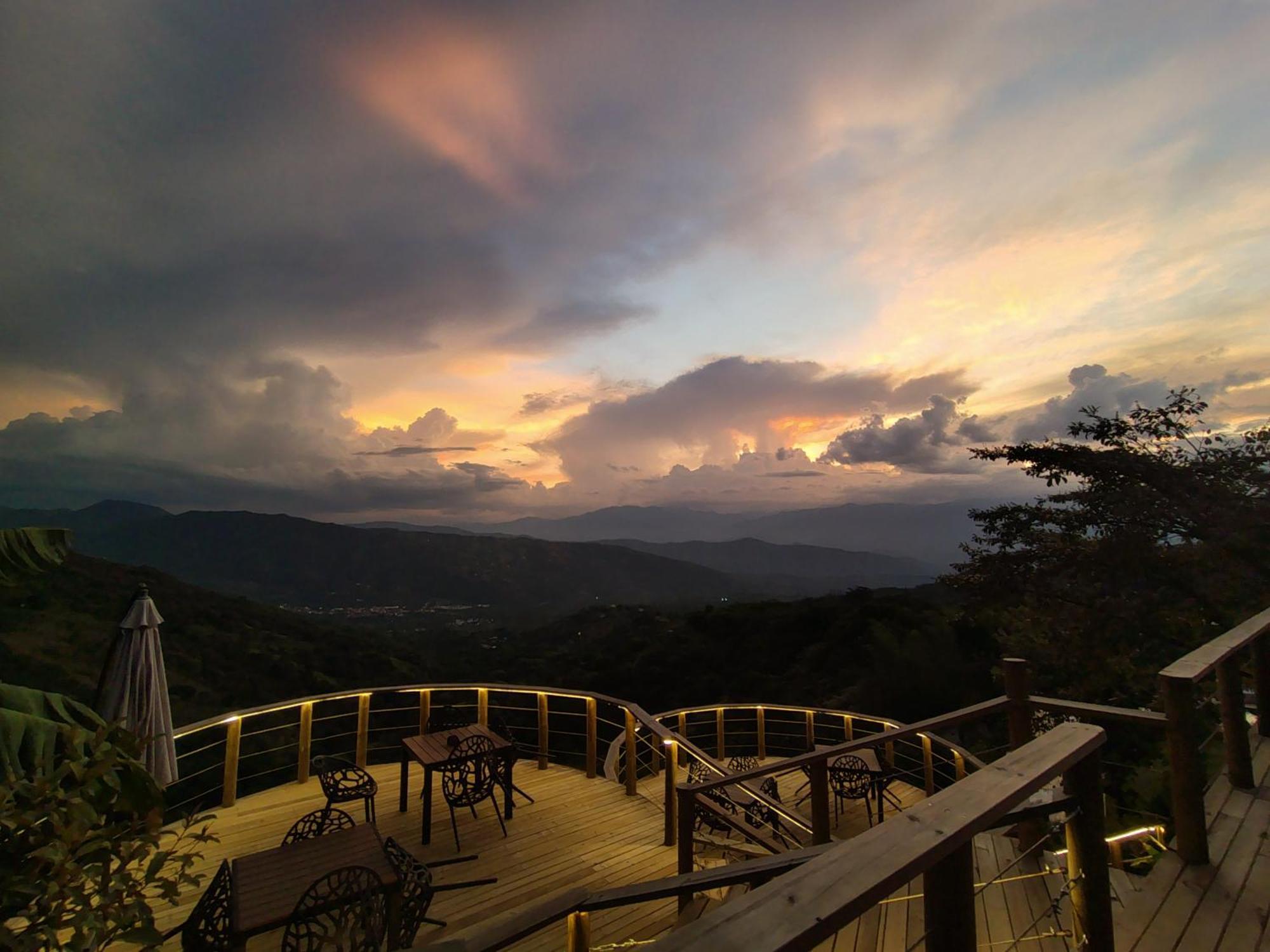 Nalua Glamping Y Hotel